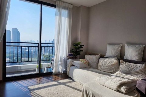 Condo à Huai Khwang, Bangkok, Thaïlande, 2 chambres  № 173698