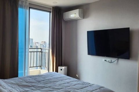 Condo à Huai Khwang, Bangkok, Thaïlande, 2 chambres № 173698 - photo 6