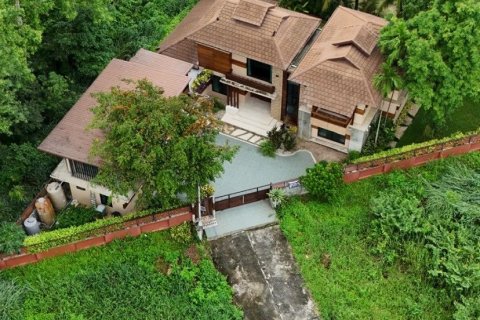 Villa à Chiang Mai, Thaïlande 5 chambres № 173694 - photo 6