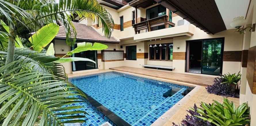 Villa à Chiang Mai, Thaïlande 5 chambres № 173694