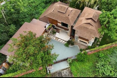 Villa à Chiang Mai, Thaïlande 5 chambres № 173694 - photo 5
