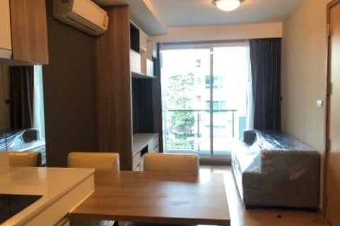 Студия в кондо в Ваттхане, Бангкок, Таиланд № 173700 - фото 2