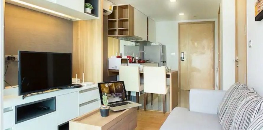 Студия в кондо в Ваттхане, Бангкок, Таиланд № 173700