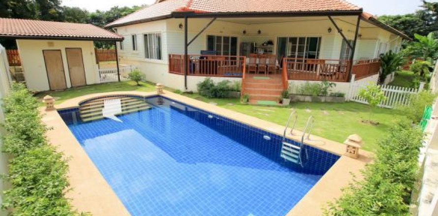 Дом в Чиангмае, Таиланд с 4 спальнями  № 162472