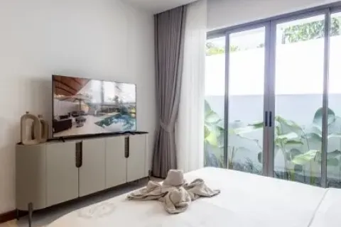 House in Bang Tao, Thailand 4 bedrooms № 176649 - photo 28