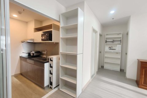 Кондоминиум с 2 спальнями в Бангкок Ной, Таиланд № 151270 - фото 4