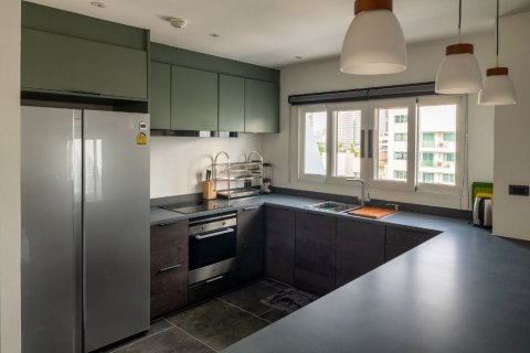 Кондоминиум с 3 спальнями в Ваттхане, Бангкок, Таиланд № 151268 - фото 5