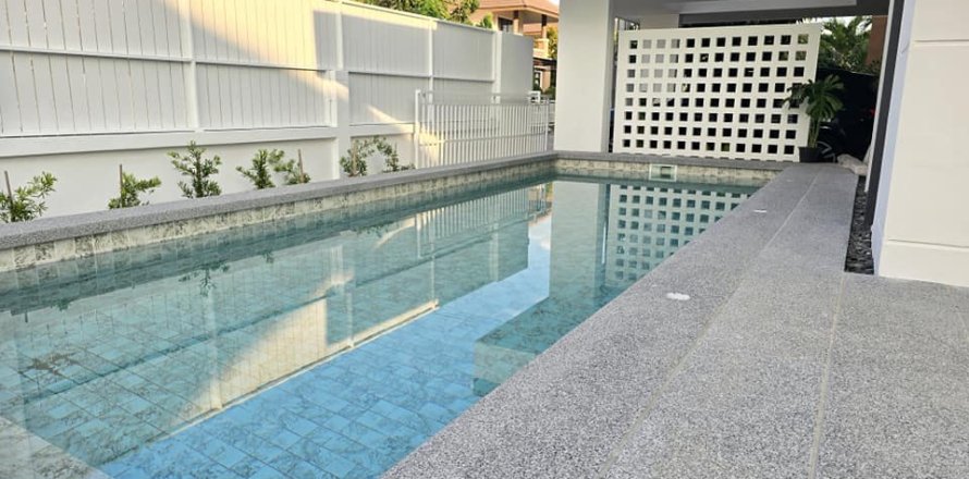 Вилла в Чиангмае, Таиланд с 4 спальнями  № 162796