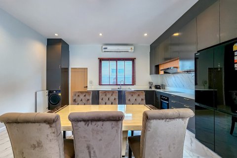House in Pattaya, Thailand 3 bedrooms № 156735 - photo 7
