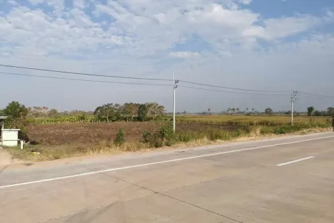 Land in Non Sung, Thailand 20800 sq.m. № 153676 - photo 2