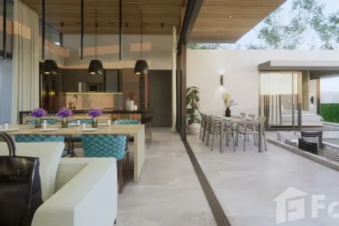 Villa in Ko Samui, Thailand 3 bedrooms № 153675 - photo 3