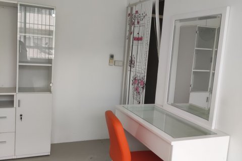 Таунхаус в Ваттхане, Бангкок, Таиланд с 3 спальнями  № 157928 - фото 5