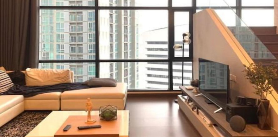 Appartement à Bangkok, Thaïlande 3 chambres № 194217