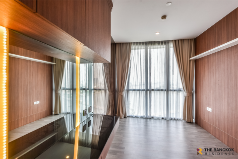 Condo in Bangkok, Thailand, 2 bedrooms № 184979 - photo 2