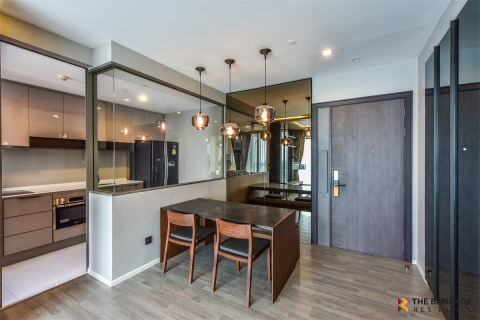 Condo in Bangkok, Thailand, 2 bedrooms № 184979 - photo 4