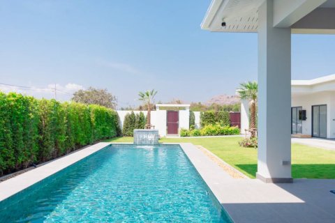 Вилла в Хуа Хине, Таиланд с 3 спальнями  № 164842 - фото 2