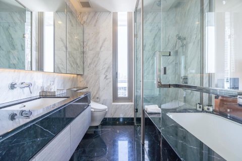 Studio dans le Condo à Bang Rak, Bangkok, Thaïlande  № 164848 - photo 6