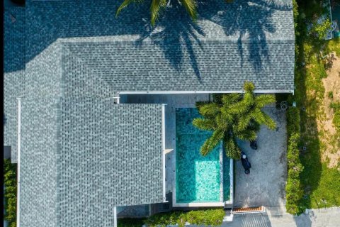 Villa in Ko Samui, Thailand 4 bedrooms № 136616 - photo 11