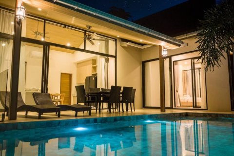 Villa in Ko Samui, Thailand 4 bedrooms № 136616 - photo 6