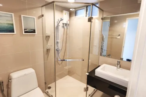 Eigentumswohnung in Huai Khwang, Bangkok, Thailand, 2 Schlafzimmer № 215871 - Foto 15