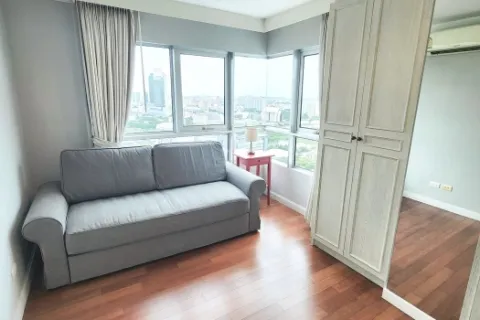 Eigentumswohnung in Huai Khwang, Bangkok, Thailand, 2 Schlafzimmer № 215871 - Foto 8