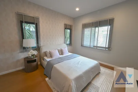 Haus in Samut Prakan, Thailand 4 Schlafzimmer № 215875 - Foto 19