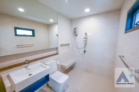 Haus in Samut Prakan, Thailand 4 Schlafzimmer № 215875 - Foto 28