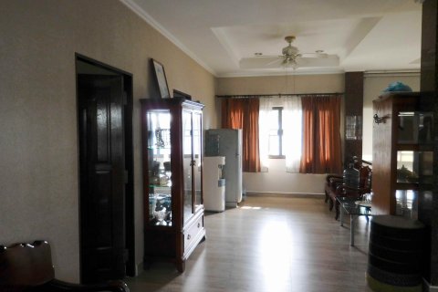 Maison à Pak Kret, Thaïlande 5 chambres № 148584 - photo 3