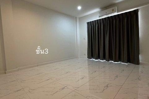 Propriété commerciale à Bang Kruai, Thaïlande № 169648 - photo 20