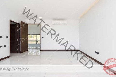 Villa auf Chaweng Beach, Ko Samui, Thailand 5 Schlafzimmer № 222215 - Foto 7
