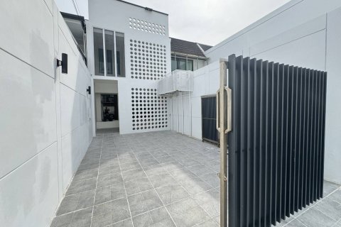 Дом в Ваттхане, Бангкок, Таиланд с 2 спальнями  № 157082 - фото 16