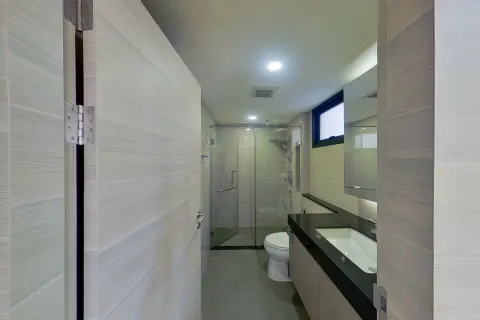 Condo in Pathum Wan, Bangkok, Thailand, 2 bedrooms  № 157079 - photo 12