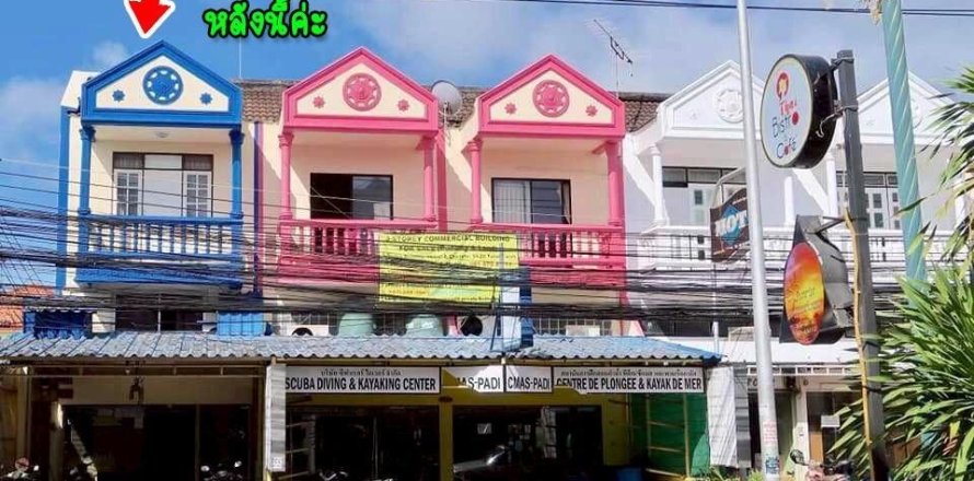 Townhouse in Phuket, Thailand 4 bedrooms № 157080