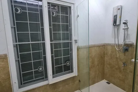 Таунхаус в Нонтхабури, Таиланд с 3 спальнями № 157077 - фото 18