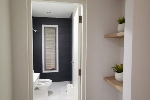 Maison à Bang Khen, Bangkok, Thaïlande 3 chambres № 139142 - photo 13