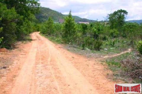 Land in Hua Hin, Thailand 3200 sq.m. № 202506 - photo 3