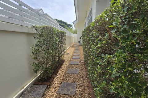 House in Hua Hin, Thailand 3 bedrooms № 155002 - photo 9
