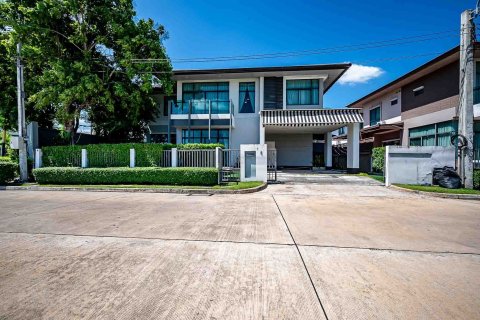 Maison à Prawet, Bangkok, Thaïlande 4 chambres № 155003