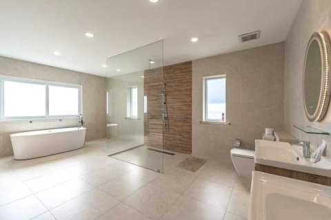 Villa in Phuket, Thailand 4 bedrooms № 155005 - photo 17