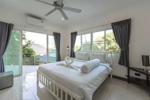 Villa in Phuket, Thailand 4 bedrooms № 155005 - photo 24