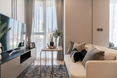 Eigentumswohnung in Bangkok, Thailand, 1 Schlafzimmer  № 222474 - Foto 11