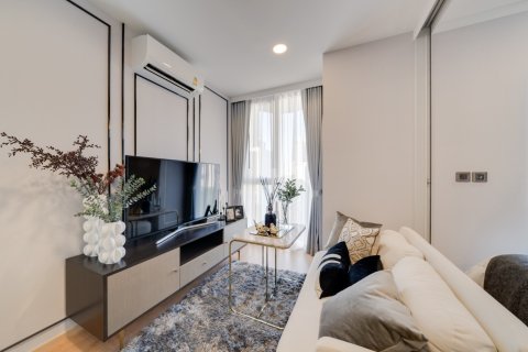 Eigentumswohnung in Bangkok, Thailand, 1 Schlafzimmer  № 222474 - Foto 2