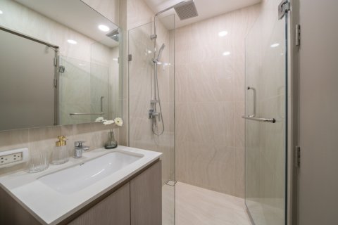 Eigentumswohnung in Bangkok, Thailand, 1 Schlafzimmer  № 222474 - Foto 6