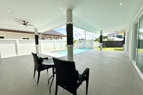 Haus in Hua Hin, Thailand 3 Schlafzimmer № 220547 - Foto 3