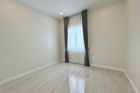 Haus in Hua Hin, Thailand 3 Schlafzimmer № 220547 - Foto 14