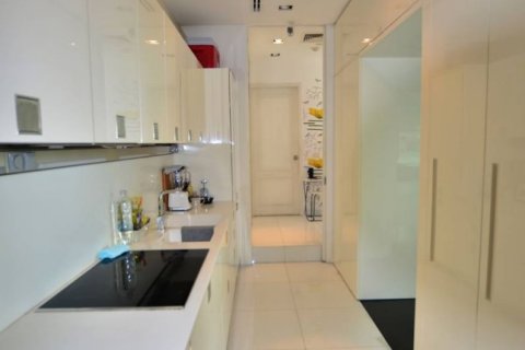 Кондоминиум с 3 спальнями в Бангкоке, Таиланд № 143544 - фото 11