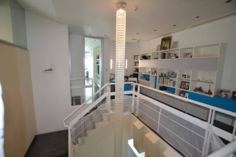 Кондоминиум с 3 спальнями в Бангкоке, Таиланд № 143544 - фото 5