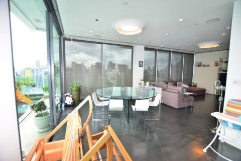 Кондоминиум с 3 спальнями в Бангкоке, Таиланд № 143544 - фото 4