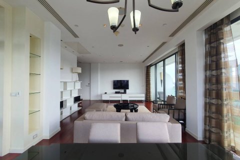 Кондоминиум с 3 спальнями в Бангкоке, Таиланд № 143541 - фото 5