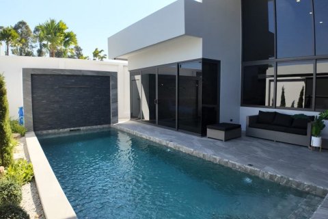 House in Pattaya, Thailand 3 bedrooms № 156341 - photo 3